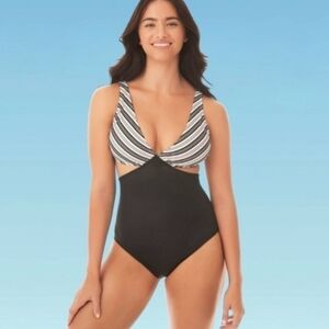 Beach Betty by Miracle Brands Slimming Control Side Cut Out One Piece Sz LARGE